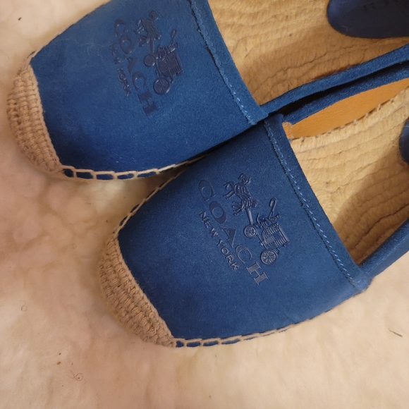 🍿Coach suede denim flats 6.5🍿 - Picture 4 of 5